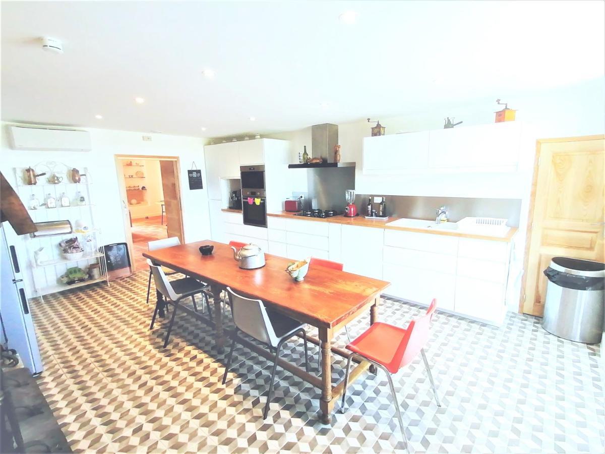 Domaine De Gaia, Piscine, Petanque, Ping Pong, Proche Saint-Emilion Bed & Breakfast Guillac  Bagian luar foto
