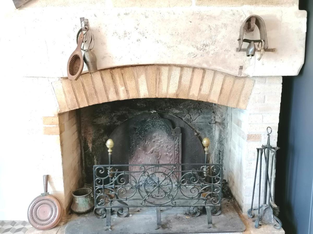 Domaine De Gaia, Piscine, Petanque, Ping Pong, Proche Saint-Emilion Bed & Breakfast Guillac  Bagian luar foto